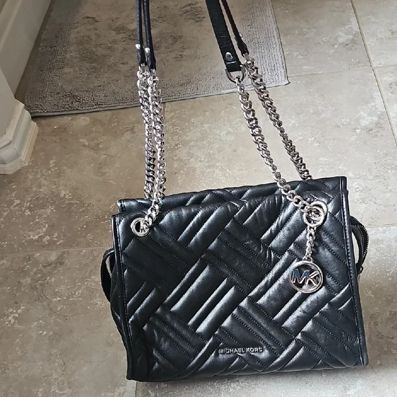 Michael Kors Black Geometric Quilted Shoulder Bag - Picture 2 of 16